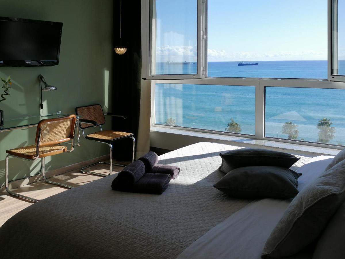 A City-Center Seaview Penthouse At Oceanic Limassol Extérieur photo