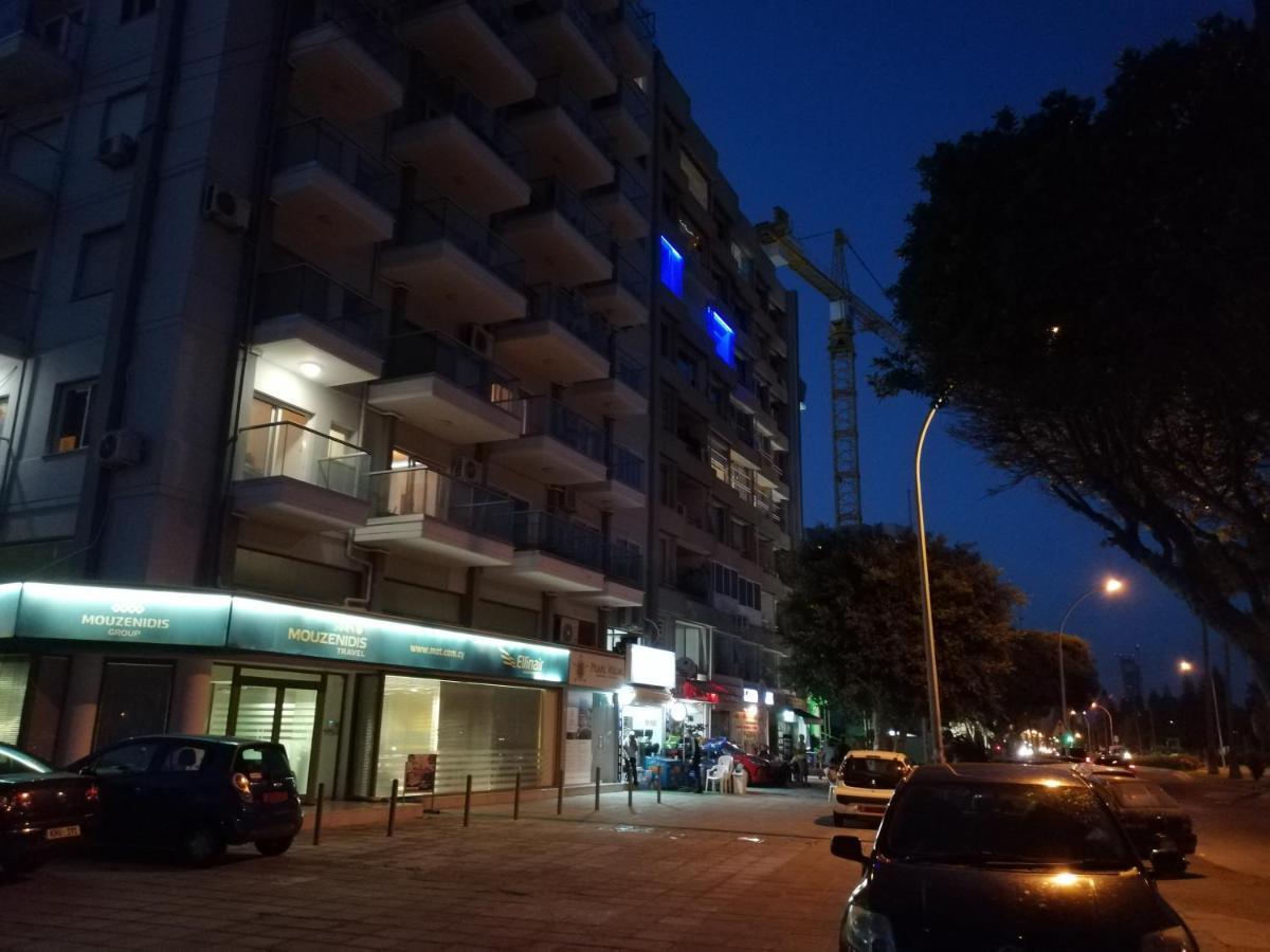 A City-Center Seaview Penthouse At Oceanic Limassol Extérieur photo