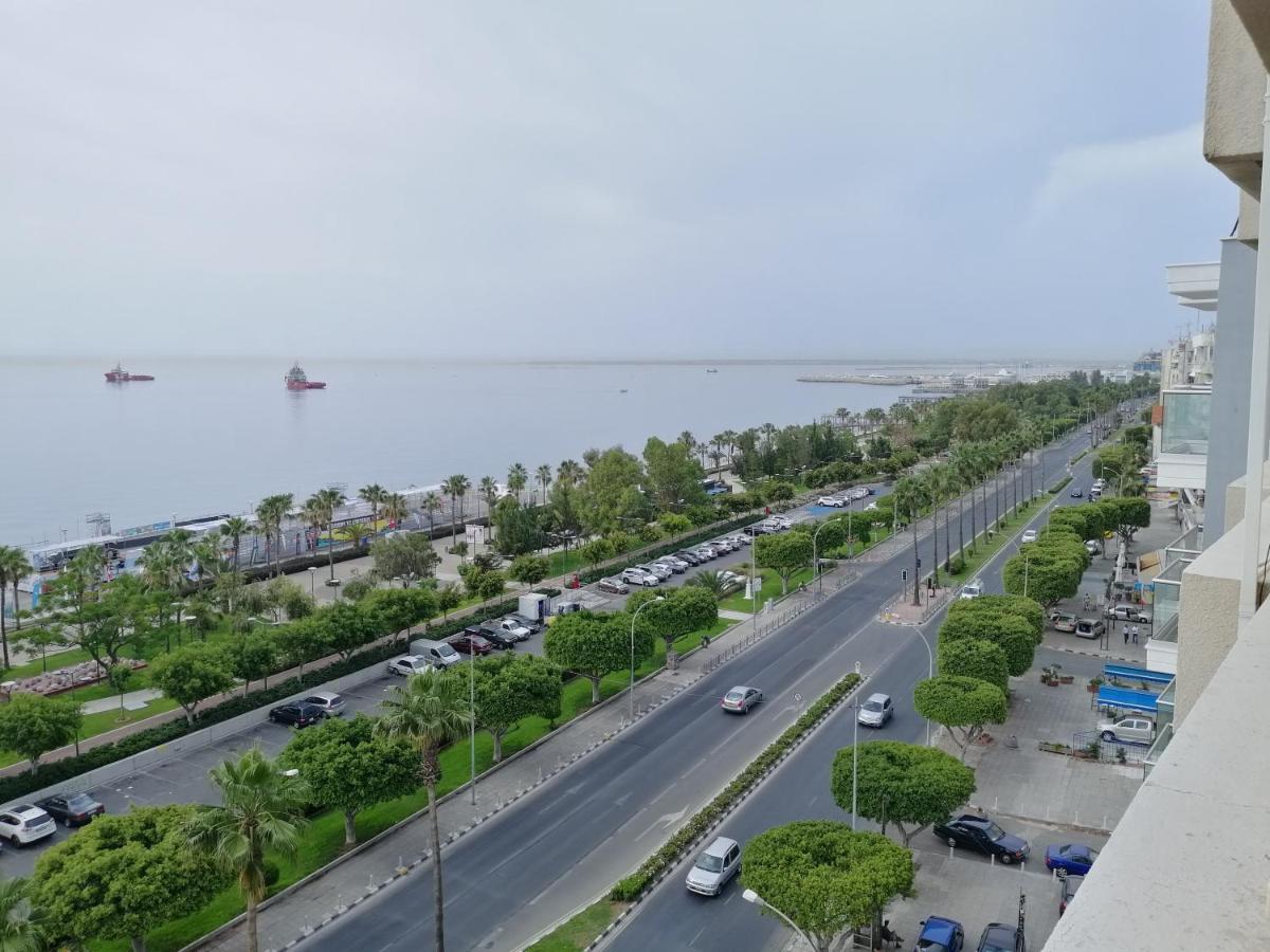 A City-Center Seaview Penthouse At Oceanic Limassol Extérieur photo