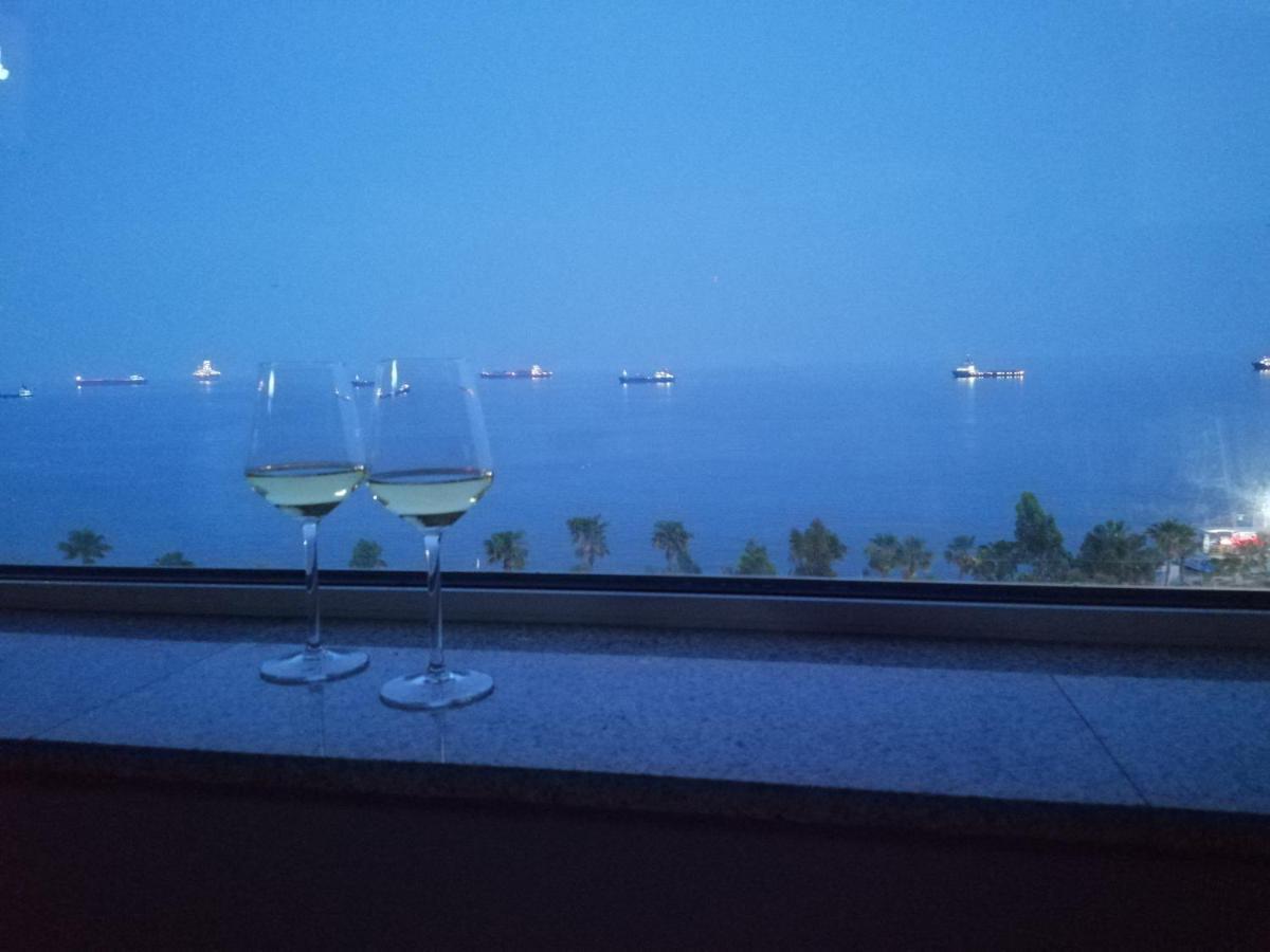 A City-Center Seaview Penthouse At Oceanic Limassol Extérieur photo